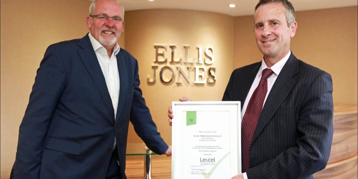 Ellis Jones secures top accolade from national Law Society