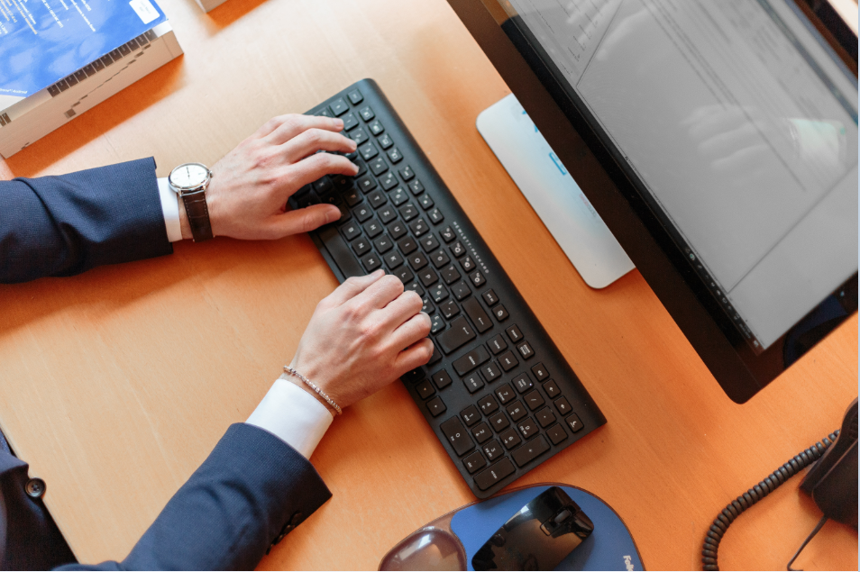 ​Personal internet use at work- where do you stand?