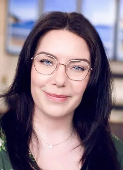 Photo of Jemma Geary