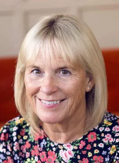 Photo of Jo Tout