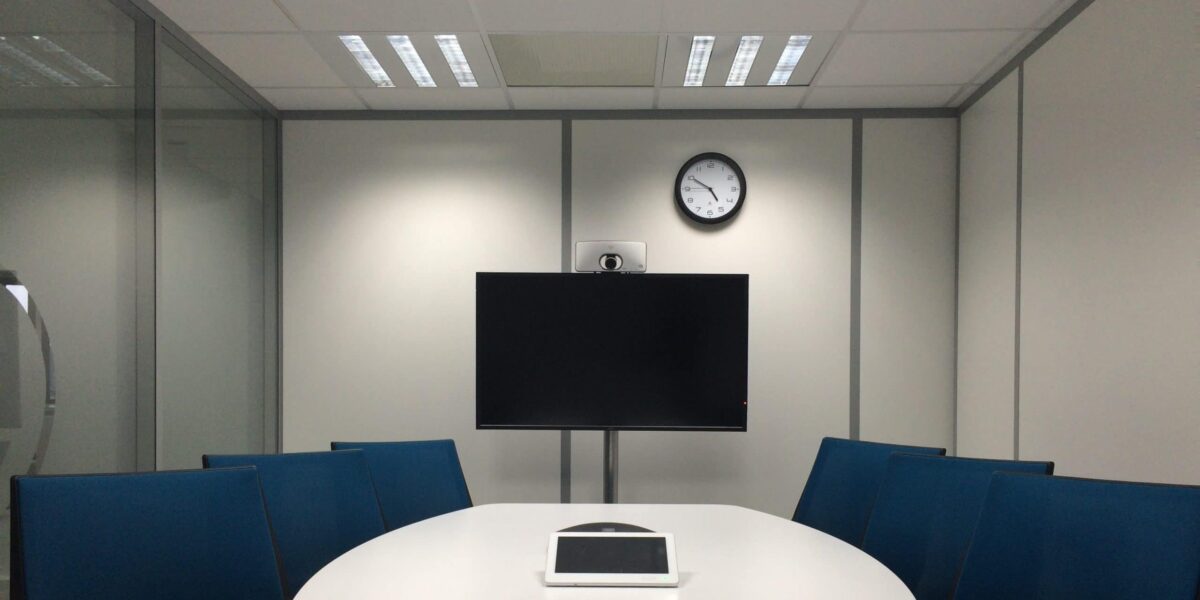 Can employers now request employees to return to the workplace?