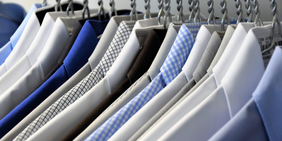 Employer Dress Code – Should Men be allowed to wear shorts at work?